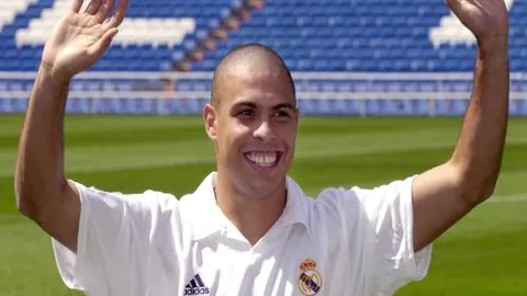 伊拉克力克日本！卡萨斯教练盛赞：球队表现无懈可击！